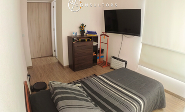 Depto San Nicolás, San Miguel / Estacionamiento Y Bodega