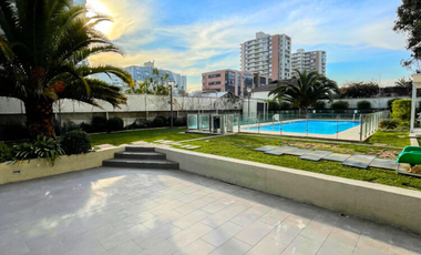 Depto San Nicolás, San Miguel / Estacionamiento Y Bodega