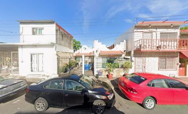 CASA EN CALLE OTE.TRES, ARTICULO CIENTO VEINTITRES, VERACRUZ, ¡¡NO CREDITOS!!