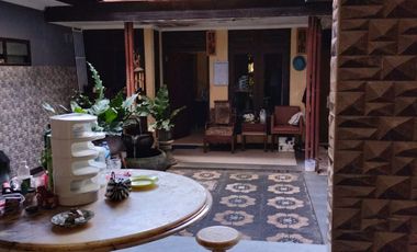 Di jual Murah Rumah minimalis  Lantai 2 siap huni Lokasi jalan Soka  Dekat Gatot Subroto Timur DENPASAR TIMUR