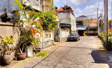 Di jual Murah Rumah minimalis  Lantai 2 siap huni Lokasi jalan Soka  Dekat Gatot Subroto Timur DENPASAR TIMUR