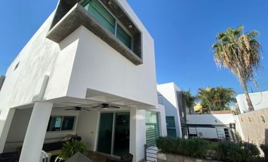 Venta de Casa en Fracc. Casa Fuerte, San Agustín Tlajomulco de Zuñiga