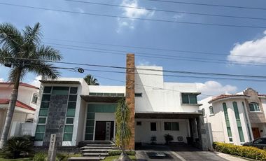 Venta de Casa en Fracc. Casa Fuerte, San Agustín Tlajomulco de Zuñiga