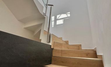 Casa en Venta en fraccionamiento seguro, a 45 min de CDMX. Monterreal Pachuca. Cuspide II