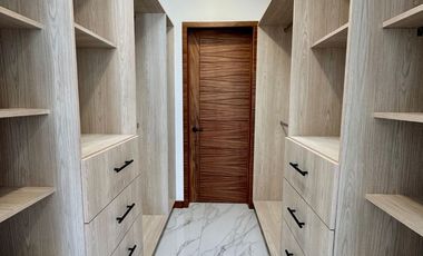 Casa en Venta en fraccionamiento seguro, a 45 min de CDMX. Monterreal Pachuca. Cuspide II