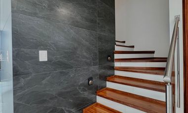 Casa en Venta en fraccionamiento seguro, a 45 min de CDMX. Monterreal Pachuca. Cuspide II