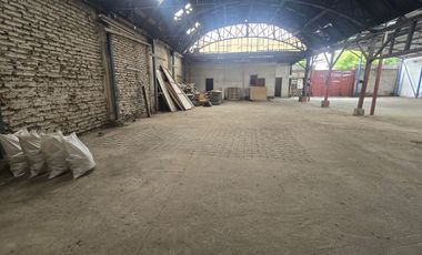 Arriendo – Galpón Techado 600 m²