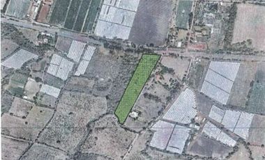 Venta de Terreno en Jocotepec a pie de carretera Morelia-Guadalajara