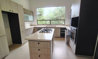 Casa en Arriendo en Alto de Palmas  De Envigado Antioquia