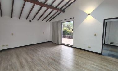 Casa en Arriendo en Alto de Palmas  De Envigado Antioquia