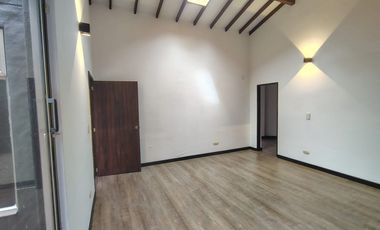 Casa en Arriendo en Alto de Palmas  De Envigado Antioquia