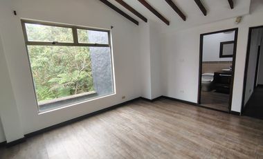 Casa en Arriendo en Alto de Palmas  De Envigado Antioquia