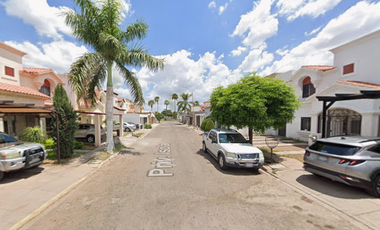 ¡¡GRAN OPORTUNIDAD DE ADQUIRIR O INVERTIR EN ESTA HERMOSA CASA DE REMATE BANCARIO, EN EXCLUSIVO FRACCIONAMIENTO EN CIUDAD OBREGON SONORA!!, (SOLO CON