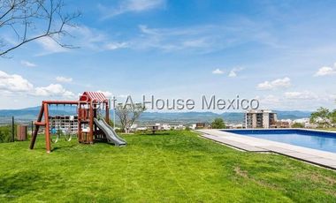 Casa de tres recámaras en venta en Zibatá, Querétaro