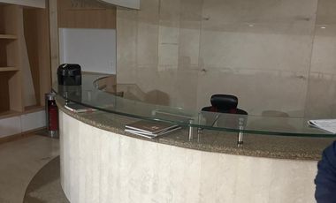 Edificio de oficinas en venta , perfecto para inversionistas