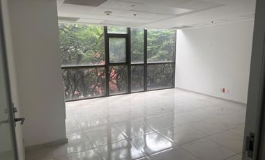 Edificio de oficinas en venta , perfecto para inversionistas