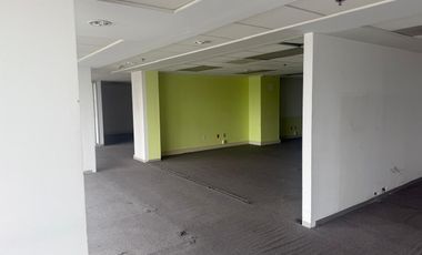 Edificio de oficinas en venta , perfecto para inversionistas