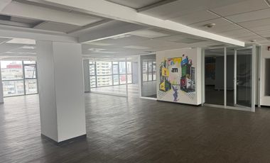 Edificio de oficinas en venta , perfecto para inversionistas