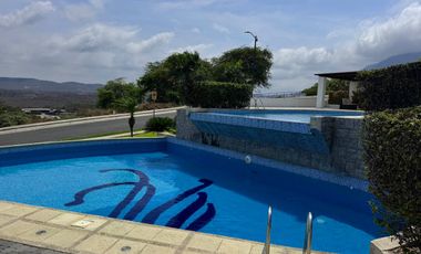 HERMOSO DEPARTAMENTO DE VENTA EN EL CLUB DE GOLF MONTECRISTI!!  VISTA AL CAMPO!!