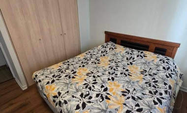 Arriendo departamento amoblado, año corrido 2 dormitorios 1 baño, 1 estacionamiento , $ 520.000 con gastos comunes incluidos