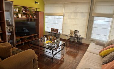 SE VENDE CASA DE DOS PISOS INDEPENDIZADAS EN SANTA PATRICIA  - 1ERA. ETAPA - LA MOLINA  -  VIVE E INVIERTE EN LA MOLINA
