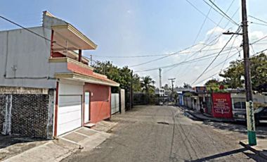 REMATO CASA EN VERACRUZ CENTRO POCITOS Y RIVERA