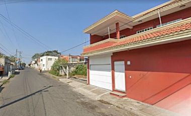 REMATO CASA EN VERACRUZ CENTRO POCITOS Y RIVERA