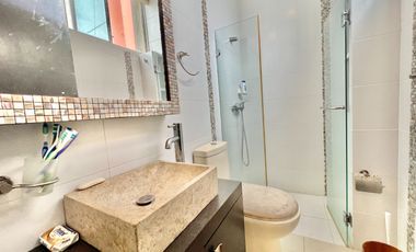 SAN LORENZO: DEPARTAMENTO FRENTE AL MAR CON PISCINA Y ROOFTOP