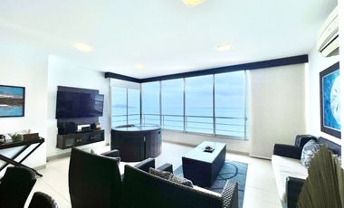 SAN LORENZO: DEPARTAMENTO FRENTE AL MAR CON PISCINA Y ROOFTOP