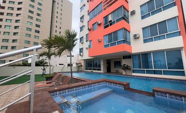 SAN LORENZO: DEPARTAMENTO FRENTE AL MAR CON PISCINA Y ROOFTOP