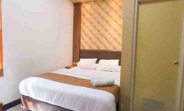 Dijual Guest House/Mini Hotel Lokasi jalan Raya MERR Ir. Soekarno* 
Selangkah menuju ke Pakuwon City dan Galaxy Mall