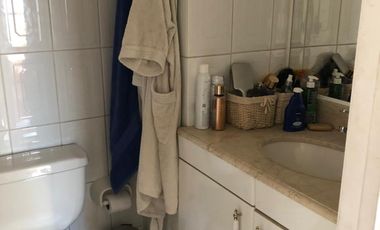 VENDO hermoso dep en Las Condes