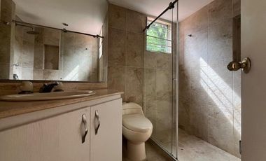 Apartamento en arriendo en La Tomatera, El Poblado