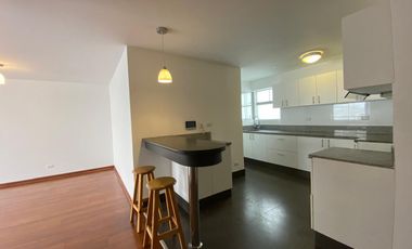 ALQUILO DEPA DE 3 HABITACIONES EN CALLE LOS CEREZOS SURCO