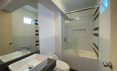 ALQUILO DEPA DE 3 HABITACIONES EN CALLE LOS CEREZOS SURCO