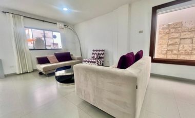 SALINAS CONJUNTO PRIVADO: CASA 4/5 CON PISCINA