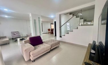 SALINAS CONJUNTO PRIVADO: CASA 4/5 CON PISCINA