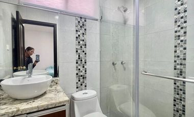 SALINAS CONJUNTO PRIVADO: CASA 4/5 CON PISCINA