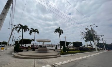 SALINAS CONJUNTO PRIVADO: CASA 4/5 CON PISCINA