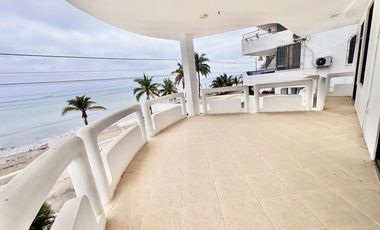 MILINA FRENTE AL MAR: CASA EN VENTA 5/5 CON PISCINA