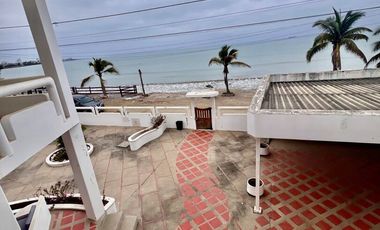 MILINA FRENTE AL MAR: CASA EN VENTA 5/5 CON PISCINA