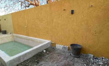 CASA PEQUEÑA EN PROGRESO CERCA DE LA PLAYA Y DEL MALECON