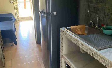 CASA PEQUEÑA EN PROGRESO CERCA DE LA PLAYA Y DEL MALECON