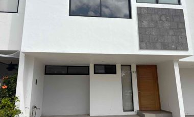 Casa en renta en López Mateos Sur