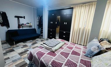 VENDO CASA EN ESQUINA-HIJOS DE VENTANILLA