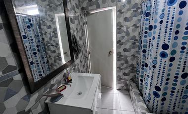 VENDO CASA EN ESQUINA-HIJOS DE VENTANILLA