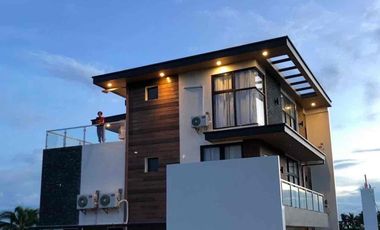 Panoramic City View! Vista Grande Furnished House for Sale!