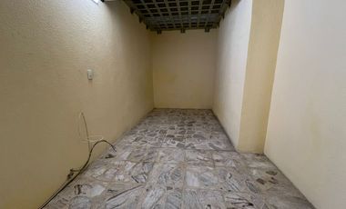 Se renta casa en Prados del Rosario, Azcapotzalco.