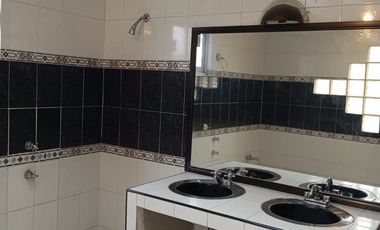 GC CASA EN RENTA SOBRE ALFERDO DEL MAZO preferentemente para oficina, TOLUCA