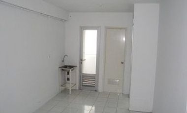 Dijual Harga Diskon Apartemen Gading Nias Sertifikat 2 Kamar Kosongan di Lantai 11